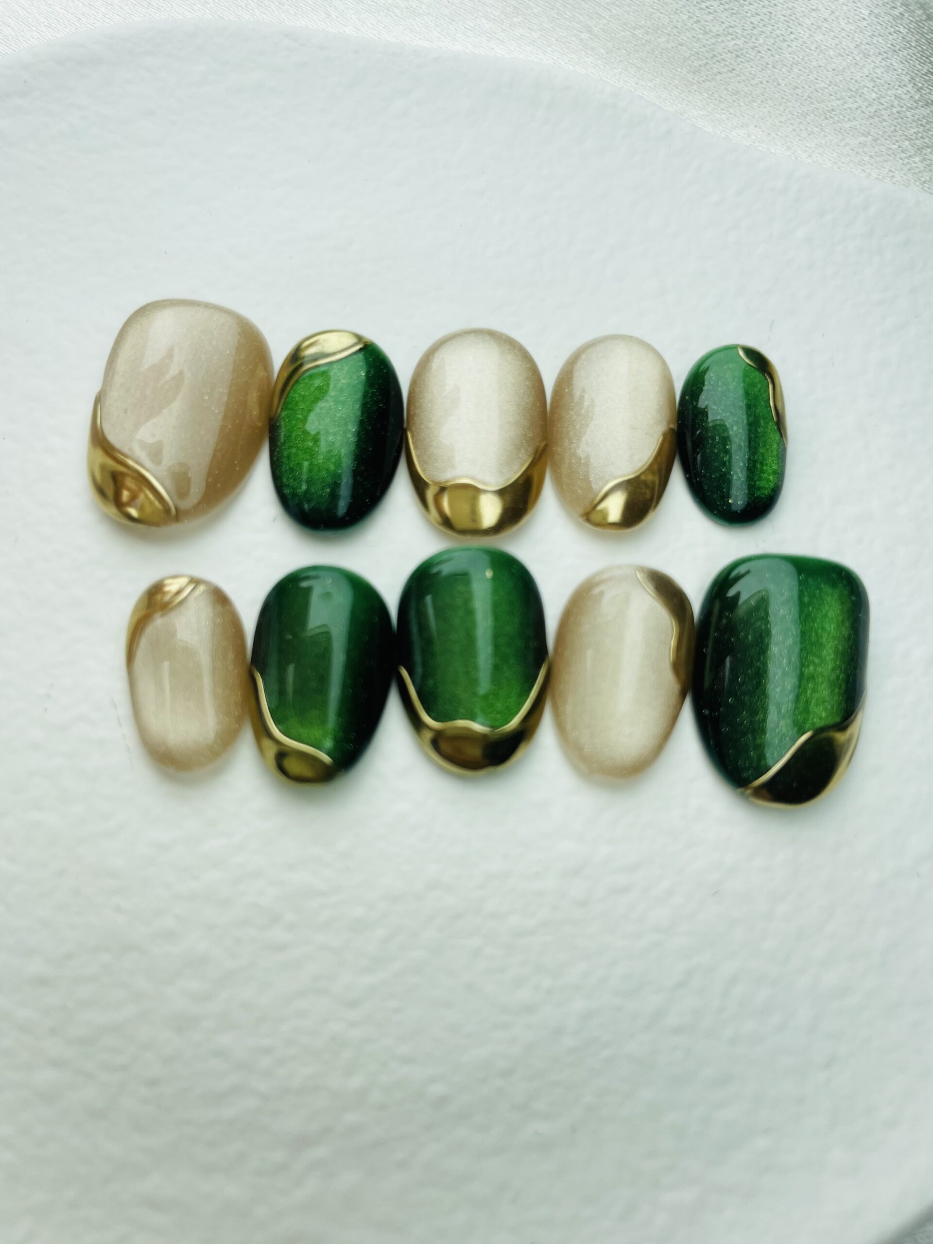 Green Cateye - Image 2