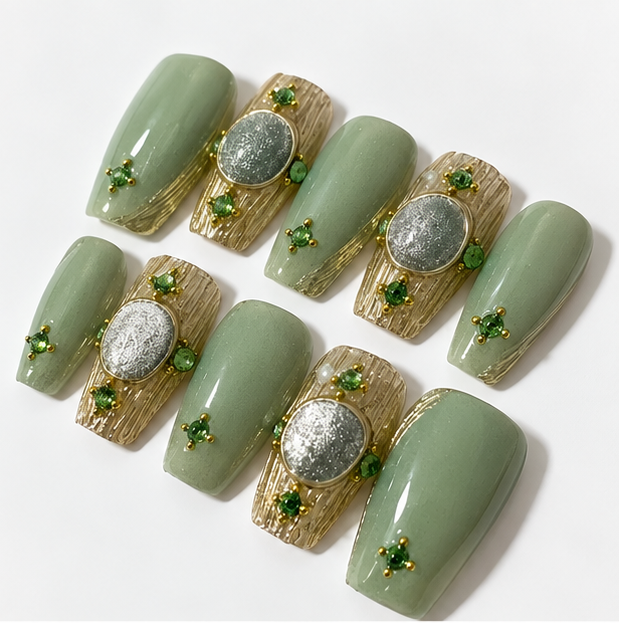 Vintage Green Cateye - Image 2